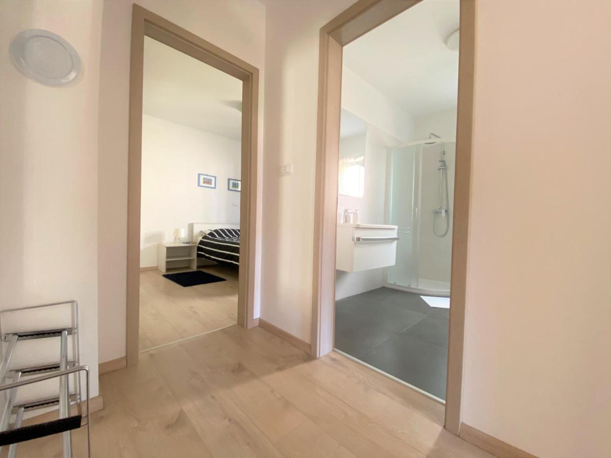 Apartment Punta Premantura E With Garden المظهر الخارجي الصورة