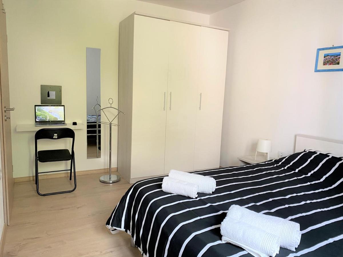 Apartment Punta Premantura E With Garden المظهر الخارجي الصورة